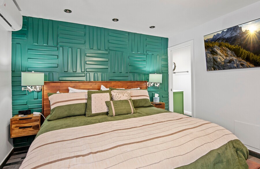 More Photos Of 303 W Juniper Ave, Flagstaff Hospitality For Sale