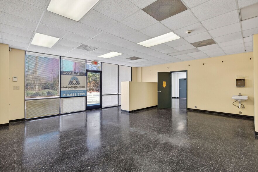 More Photos Of 3910 Princess Place Dr, Wilmington Daycare Center For Lease