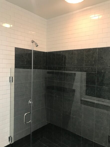 More Photos Of 809 N 2nd St, Philadelphia Storefront Retail Office For Sale