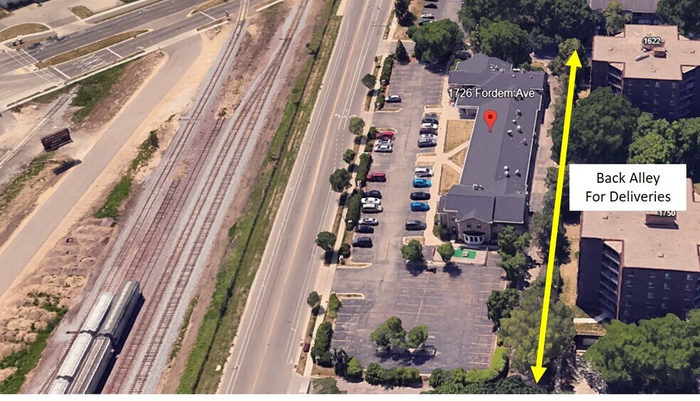 More Photos Of 1702-1740 Fordem Ave, Madison General Retail For Lease