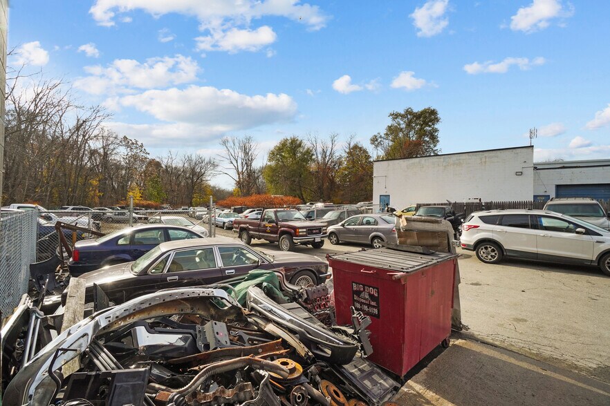More Photos Of 1153 Central Ave, Pawtucket Office For Sale