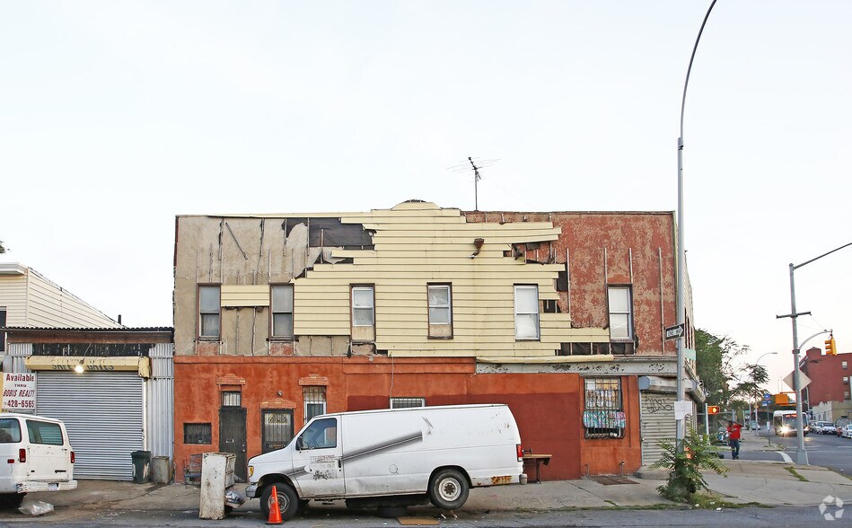 More Photos Of 1675 E New York Ave, Brooklyn Warehouse For Sale