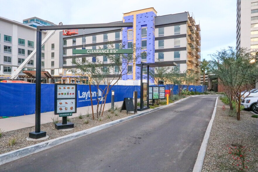 More Photos Of 3120 N Central Ave, Phoenix Fast Food For Sale