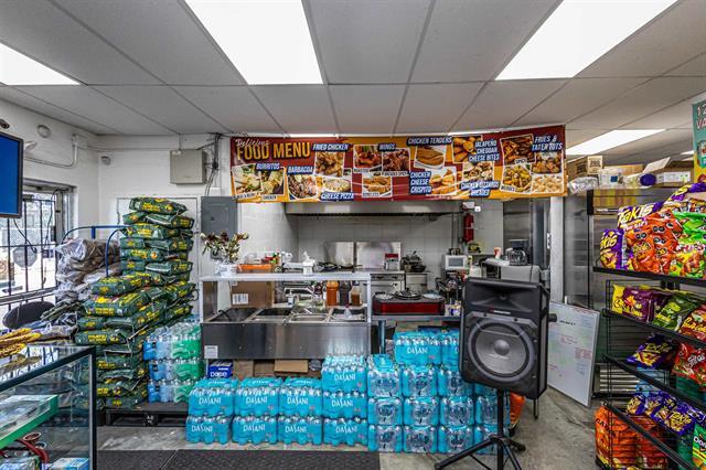 More Photos Of 1719 Lincoln St, Laredo Convenience Store For Sale