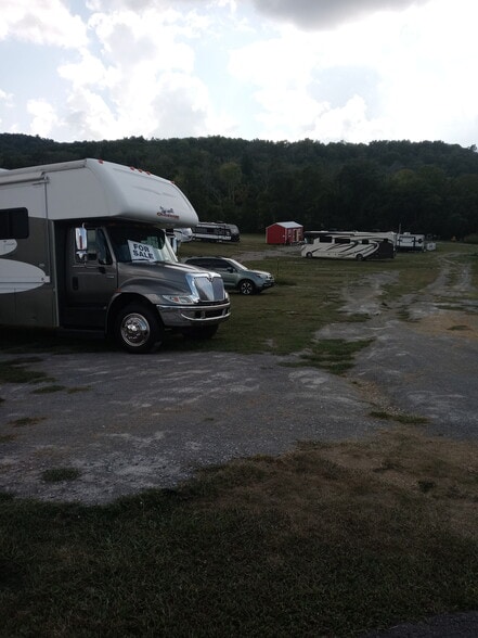 More Photos Of 3555 John Bragg Hwy, Woodbury Land For Sale