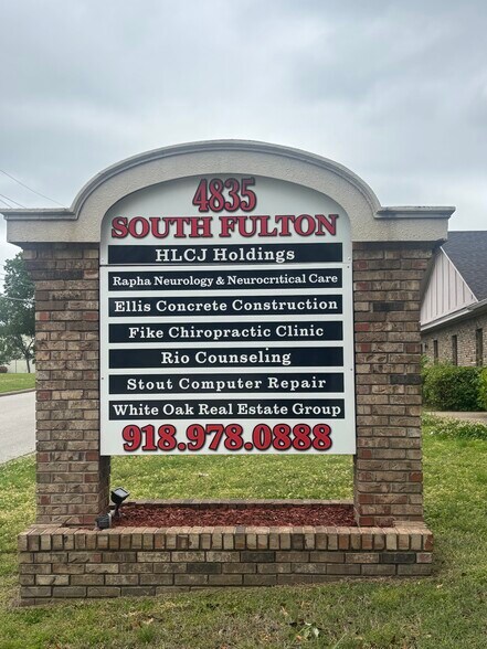 More Photos Of 4835 S Fulton Ave, Tulsa Medical For Lease