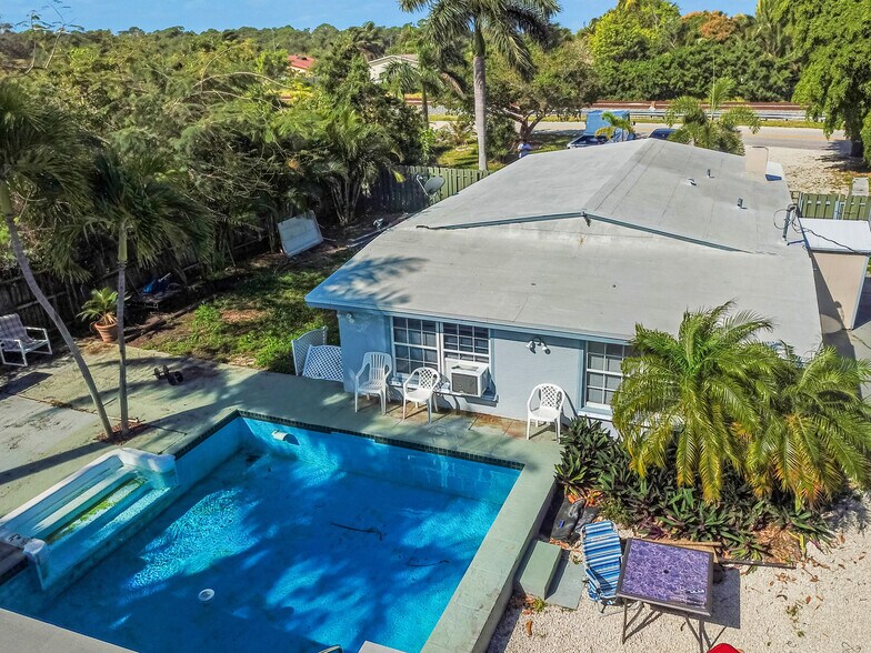 More Photos Of 3570 N Old Dixie Hwy, Delray Beach Apartments For Sale