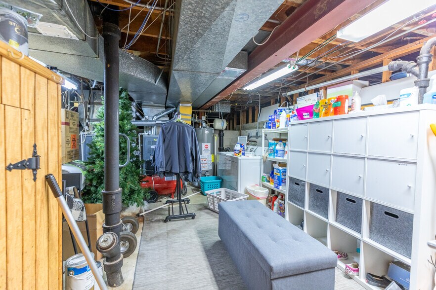 More Photos Of 2120 Logan Ave, Cheyenne Healthcare For Sale