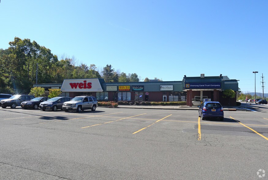 More Photos Of 100 Rano Blvd, Vestal Township Restaurant For Lease