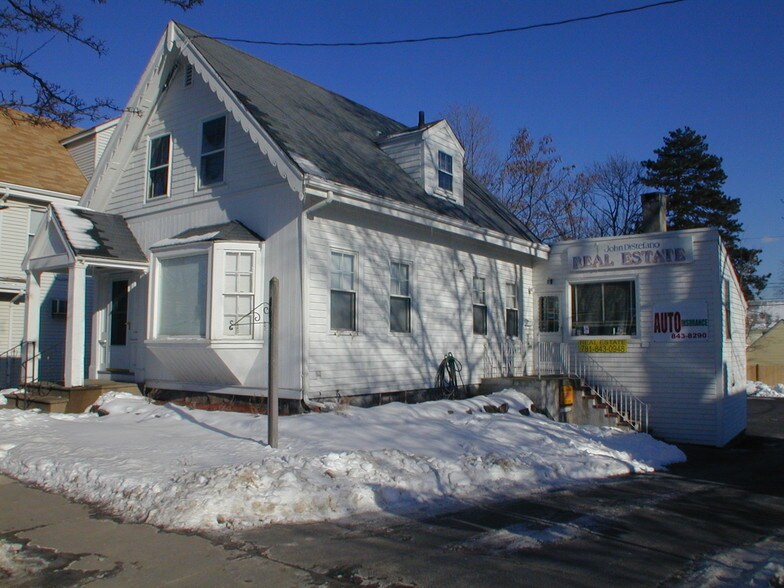 More Photos Of 826 Washington St, Braintree Office For Sale