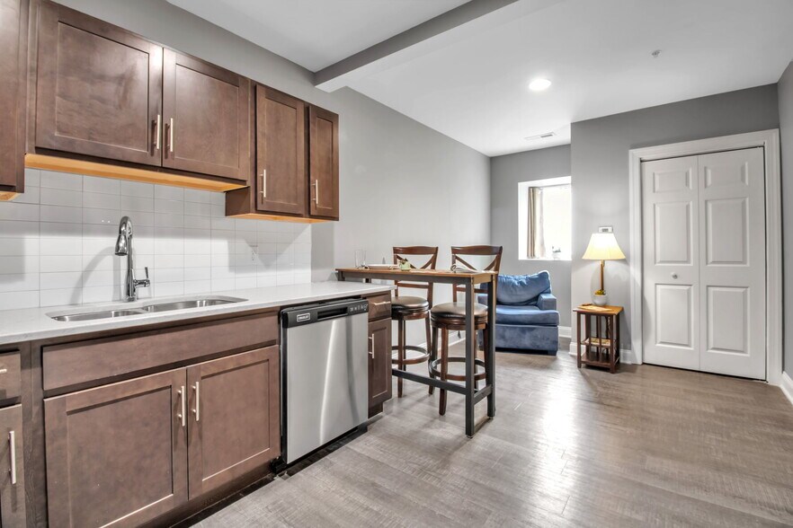 More Photos Of 531 Virginia St, Buffalo Apartments For Sale