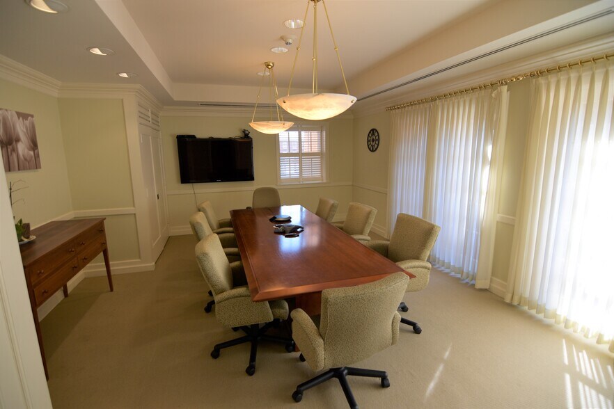 More Photos Of 1314 N King St, Wilmington Office Residential For Lease