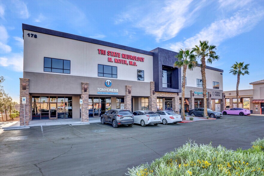 More Photos Of 178 N Pecos Rd, Henderson Storefront Retail Office For Lease