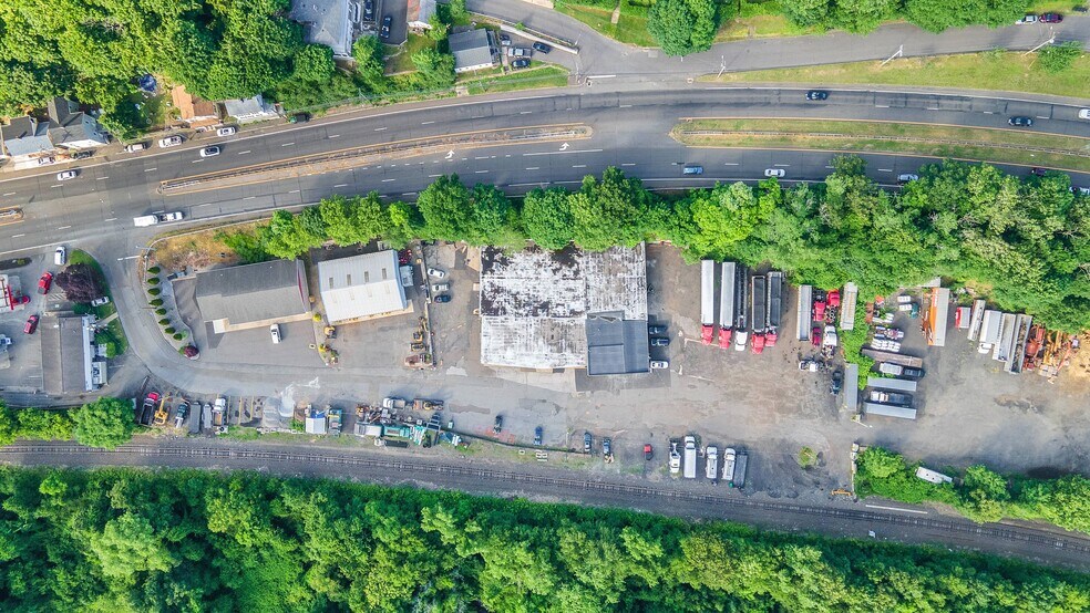 More Photos Of 38 Commerce St, Derby Manufacturing For Lease