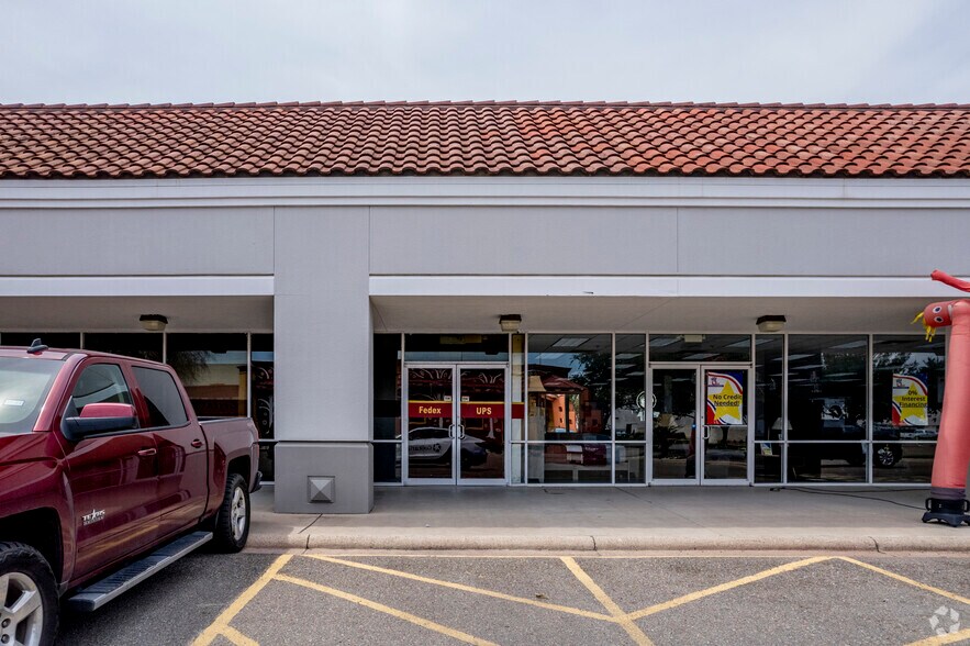 More Photos Of 1800 S Main St, McAllen Unknown For Lease