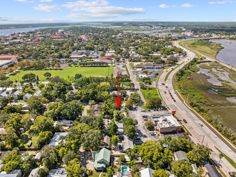 More Photos Of 56 Grove Ave, Saint Augustine Restaurant For Sale