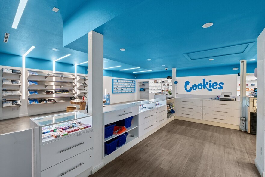 More Photos Of 1017 E Ocean Ave, Lompoc Medical For Sale