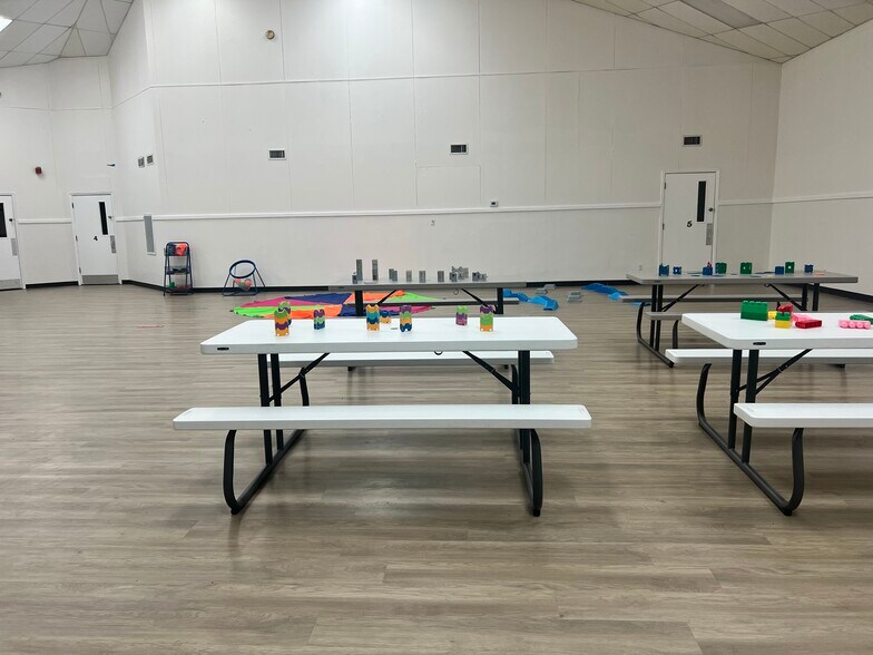 More Photos Of 662 S Edmonds Ln, Lewisville Daycare Center For Sale