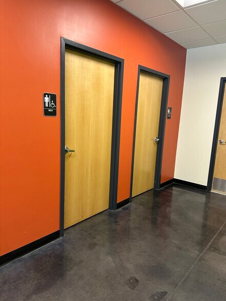 More Photos Of 10 Strecker Rd, Ellisville Coworking Space