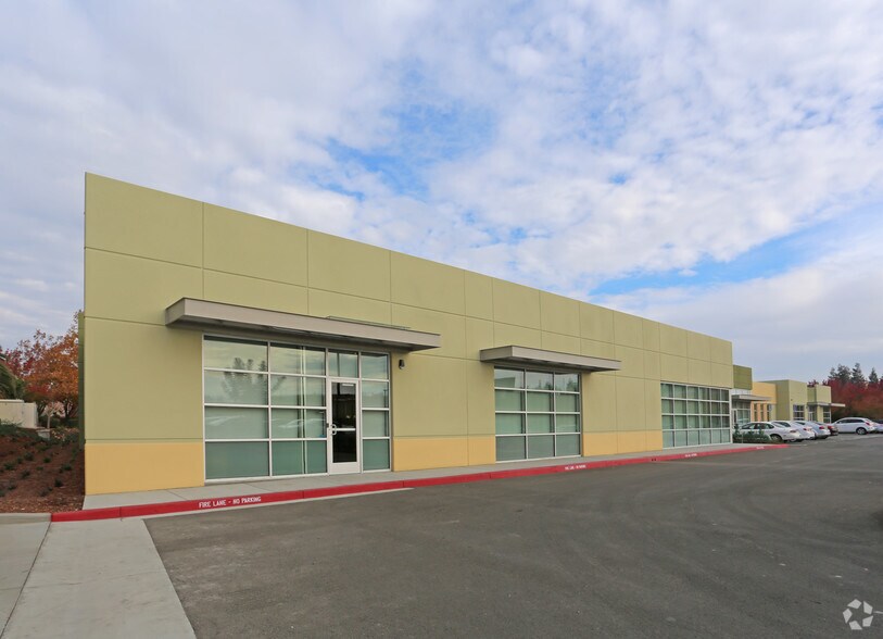 More Photos Of 2345 Country Hills Dr, Antioch Medical For Lease