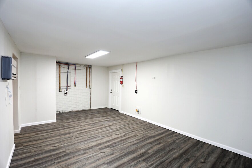 More Photos Of 14311 Route 9W, Ravena Apartments For Sale