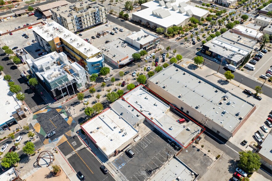 More Photos Of 656 W Lancaster Blvd, Lancaster Restaurant For Sale