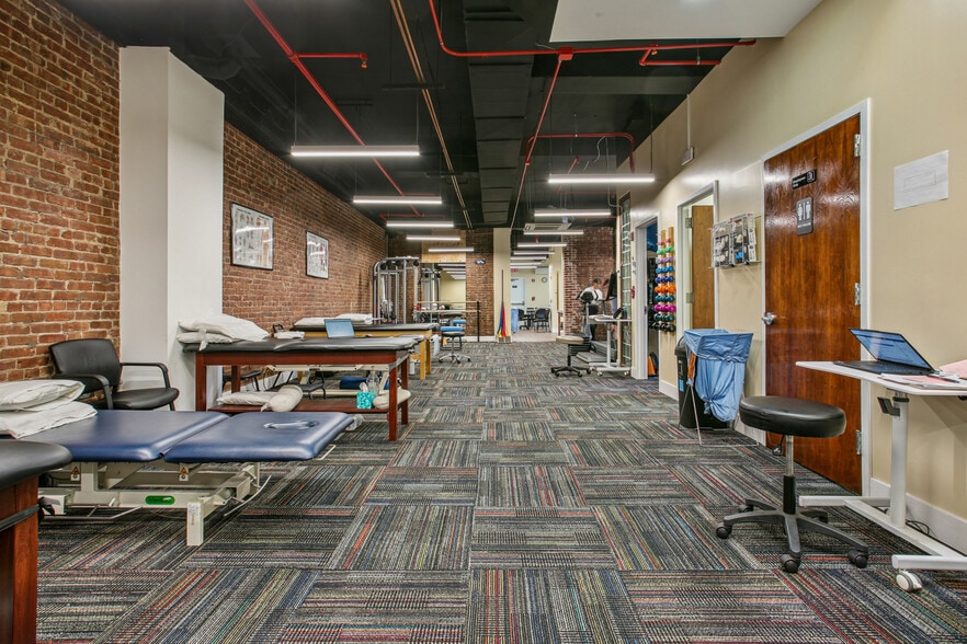 More Photos Of 23-22 30th Ave, Astoria Medical For Sale