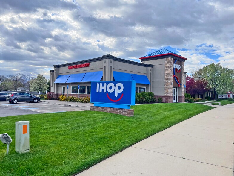 More Photos Of 3383 Decker Lake Dr, Salt Lake City General Retail For Sale