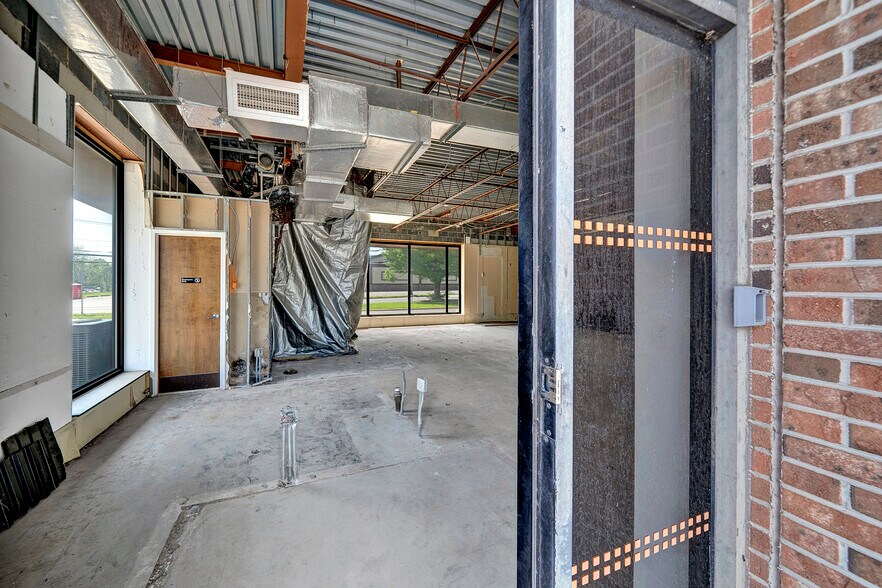 More Photos Of 40 Scotch Rd, Ewing Township Bank For Sale