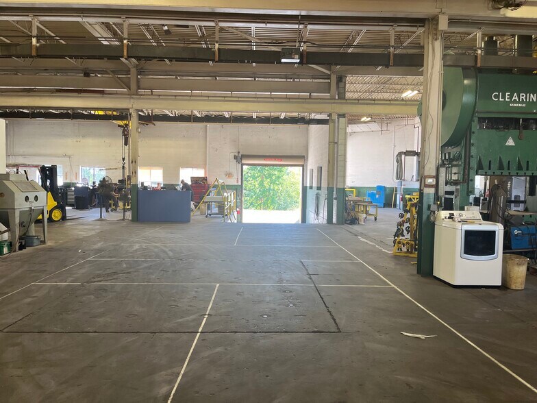 More Photos Of 2385 Walker Ave, Grand Rapids Manufacturing For Sale