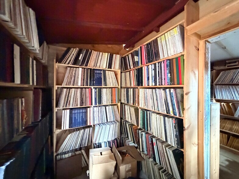 More Photos Of 54225 Pine Crest, Idyllwild-Pine Cove General Retail For Sale