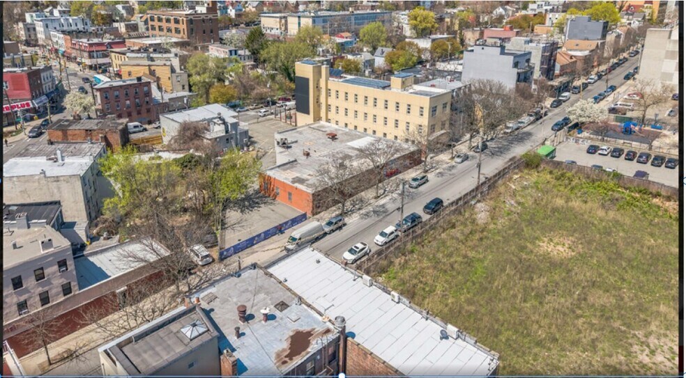 More Photos Of 467 St Marks Pl, Staten Island Daycare Center For Sale