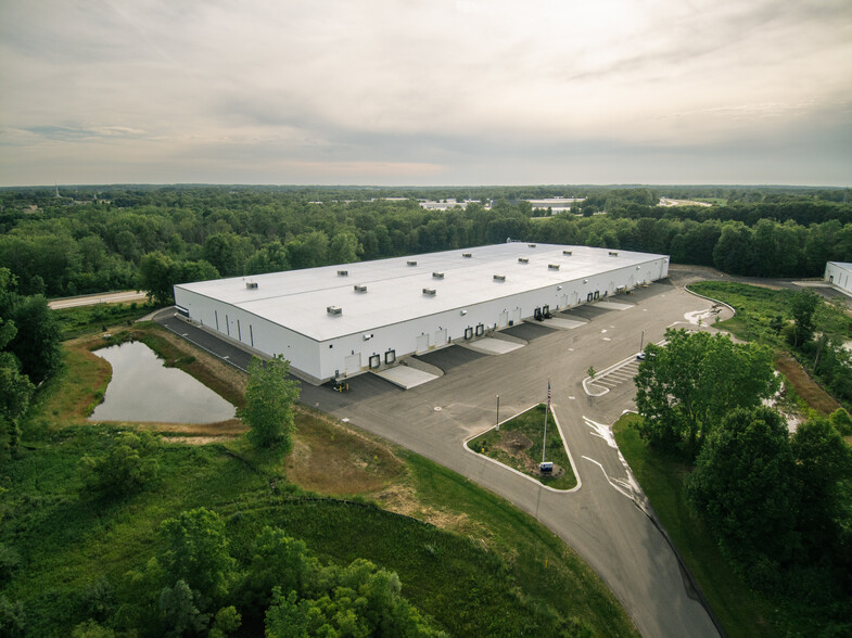 Primary Photo Of 3101 Fruit Ridge, Grand Rapids Manufacturing For Lease