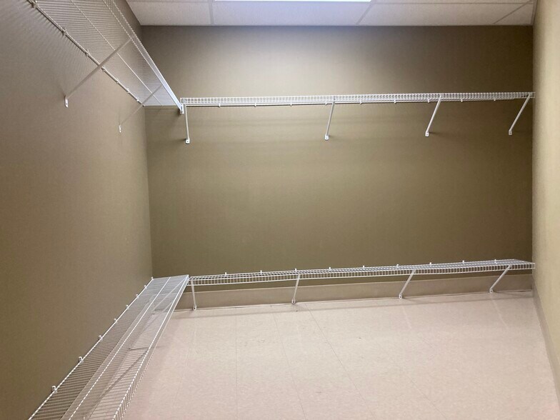 More Photos Of 105 1st St SE, Minot Apartments For Lease