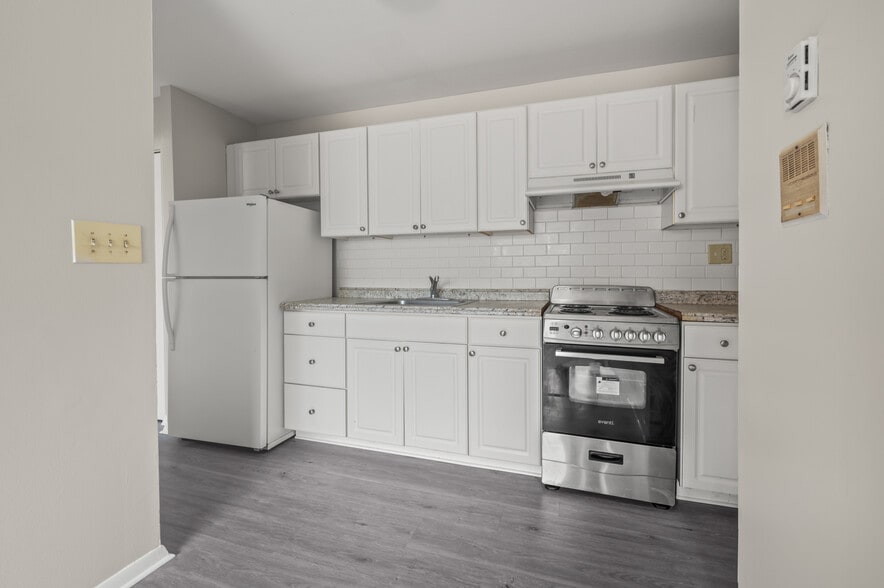 More Photos Of 1795 North Ave, Bridgeport Multifamily For Sale