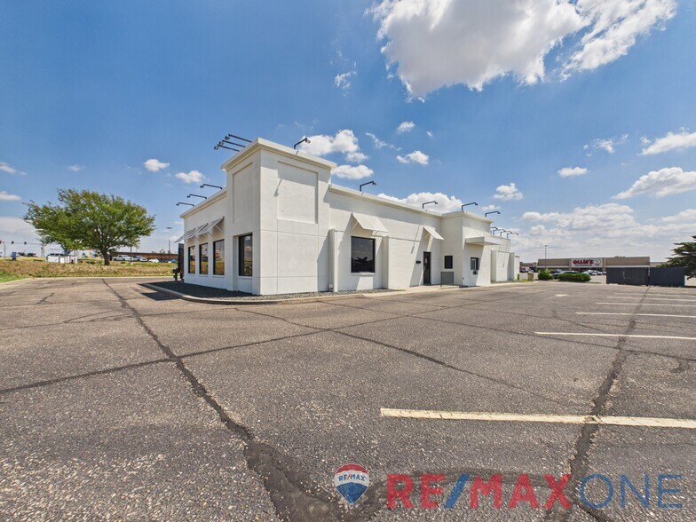 More Photos Of 2208 E Kansas Ave, Garden City Fast Food For Sale
