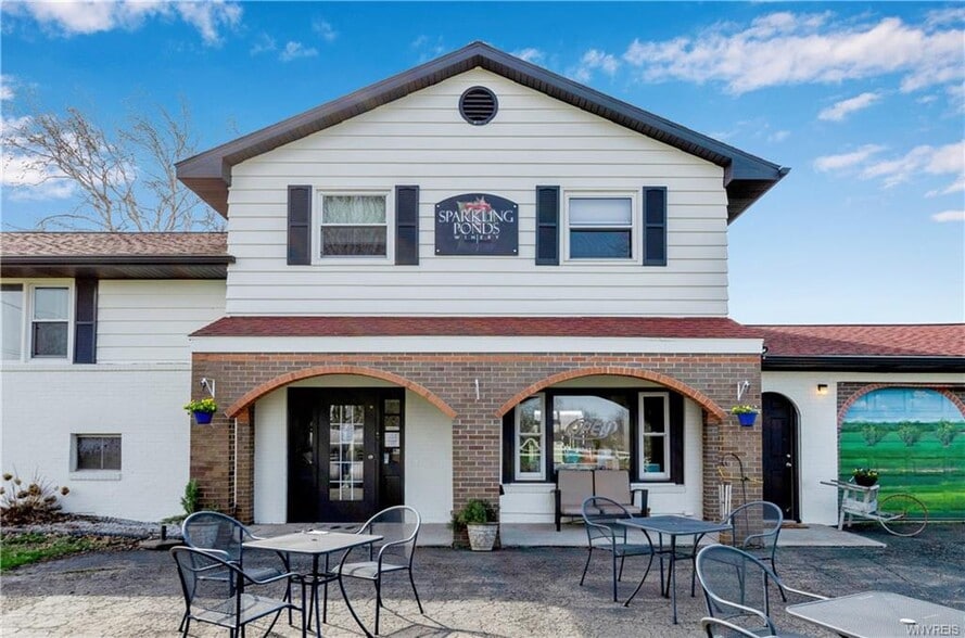 Primary Photo Of 10661 W Lake Rd, Ripley Winery Vineyard For Sale