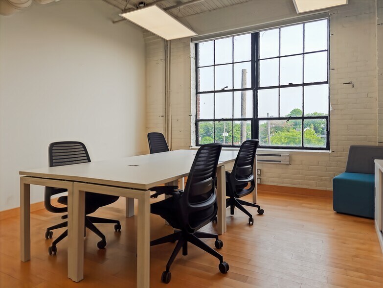 More Photos Of 1655 Dupont St, Toronto Coworking Space