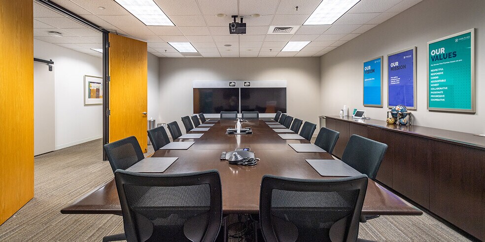 More Photos Of 500 Donald J Lynch Blvd, Marlborough Light Manufacturing For Lease