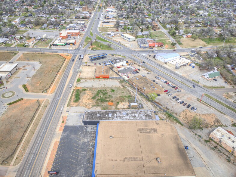 More Photos Of 912 N Pennsylvania Ave, Oklahoma City Warehouse For Lease