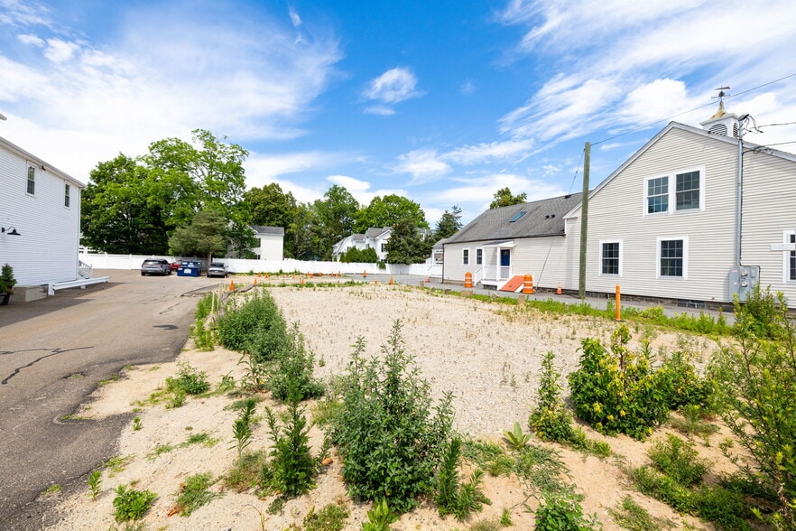 More Photos Of 885 Boston Post Road, Madison Land For Sale