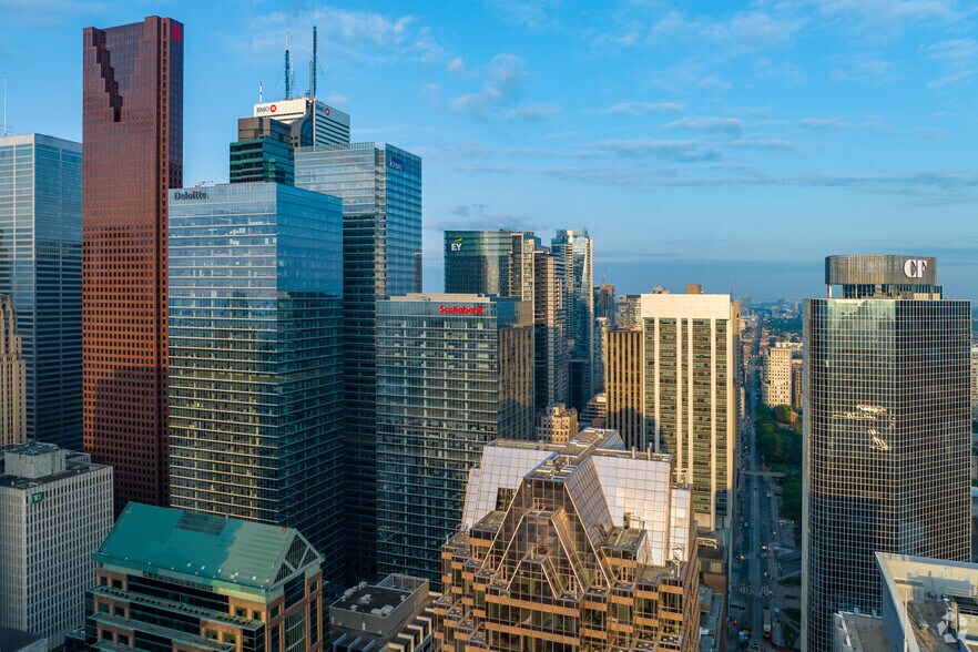 More Photos Of 40 Temperance St, Toronto Office For Lease