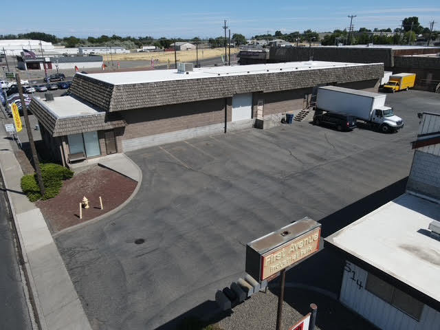 More Photos Of 518 E 1st Ave, Kennewick Industrial For Lease