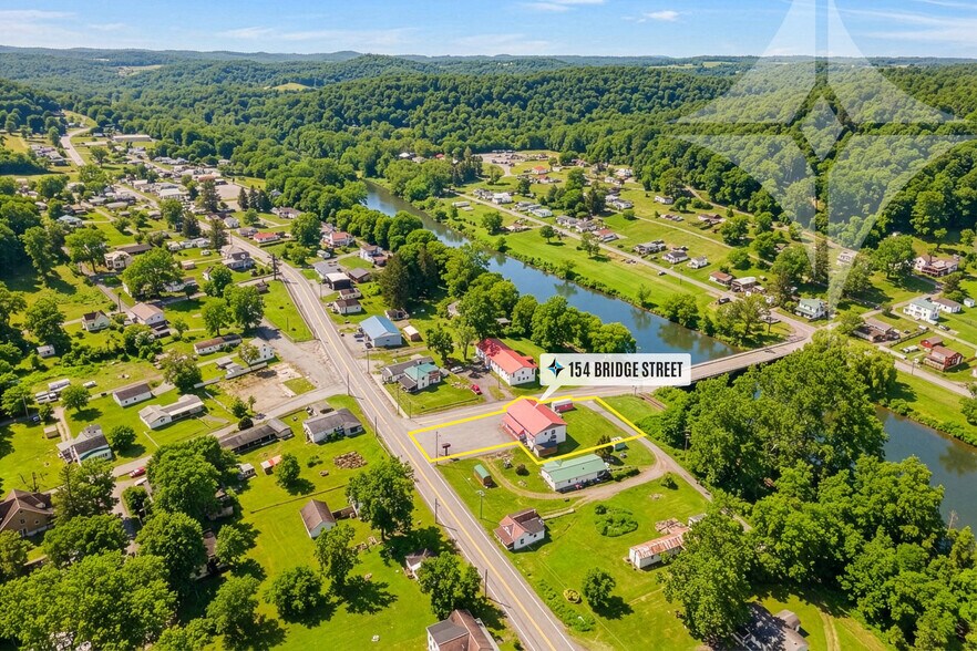 More Photos Of 154 Bridge St, Junior Restaurant For Sale