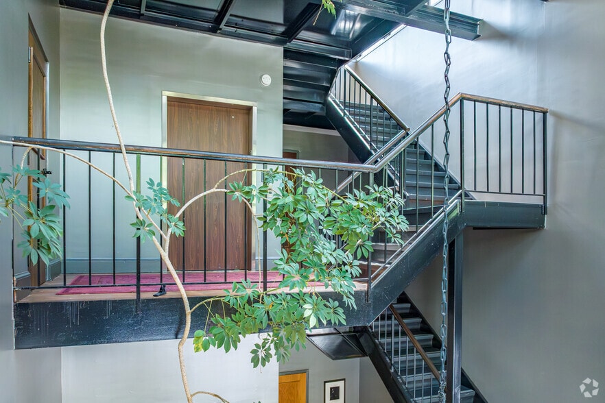 More Photos Of 310 E Third St, Winston-Salem Office Residential For Sale