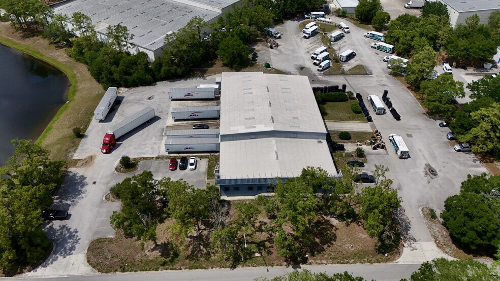 Primary Photo Of 7035 Davis Creek Rd, Jacksonville Distribution For Lease