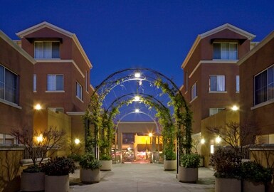 More Photos Of 900-980 Main St, Redwood City Apartments For Lease