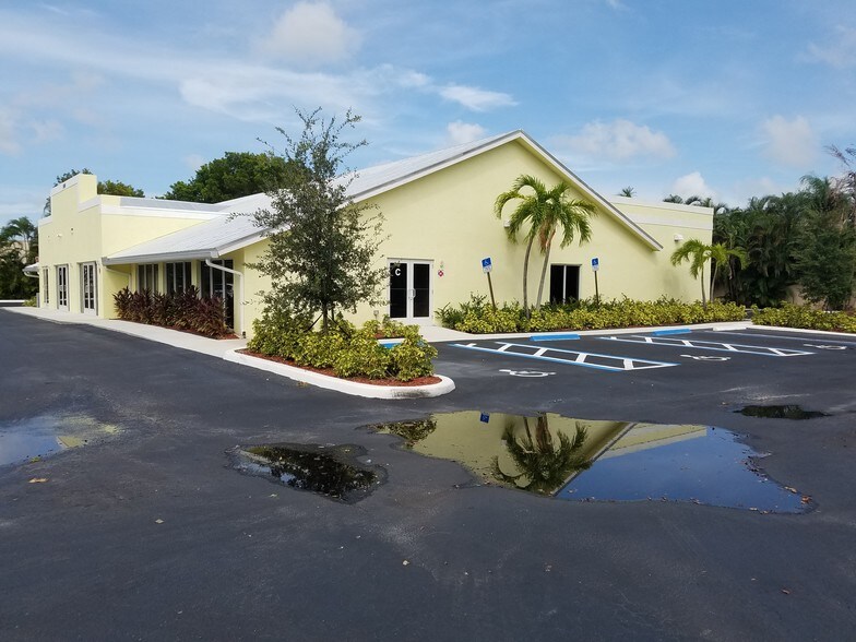 More Photos Of 1696 S Military Trl, West Palm Beach Medical For Lease