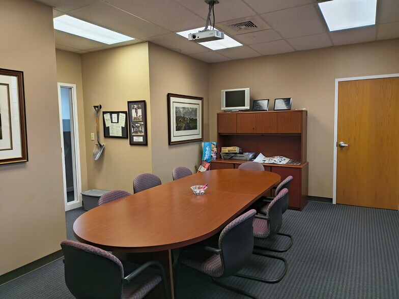 More Photos Of 120 Limestone St, Maysville Coworking Space