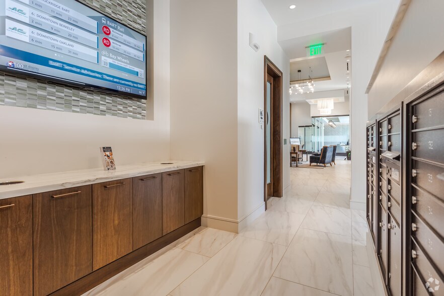 More Photos Of 2450 Valdez St, Oakland Apartments For Lease